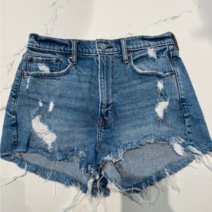 Abercrombie & Fitch “The Mom Short High Rise” denim short.